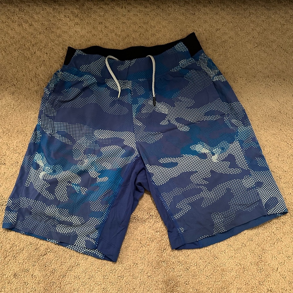 Lululemon T.H.E. Short Luxtreme Liner